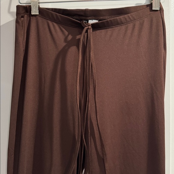 H&M Divided Brown Flare Pants Size Small - Picture 2 of 7